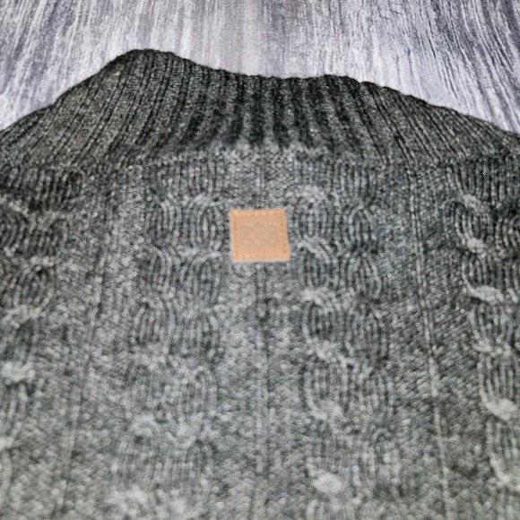 Sherpa Adventure Gear Sweater Cable Knit Mock Neck Gray Womens Extra Large XL - Picture 9 of 9